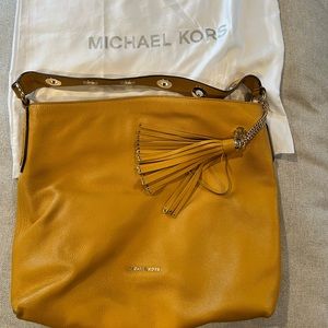 Michael Kors Brooklyn large leather bag Marigold